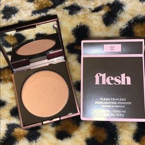 🆕 Flesh Flesh-To-Flesh Highlighting Powder